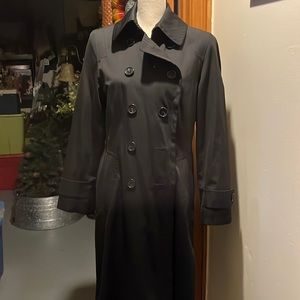 Jones New York lined black raincoat size medium
